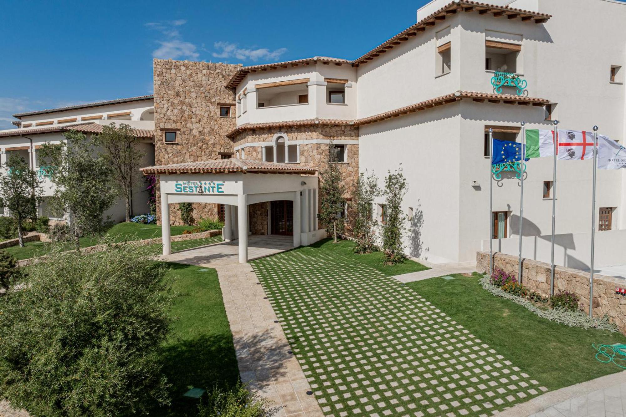Hotel Sestante Porto Rotondo Exterior photo